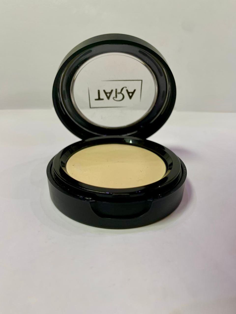 House of Tara Eye Shadow Primer - Seraphim Beauty